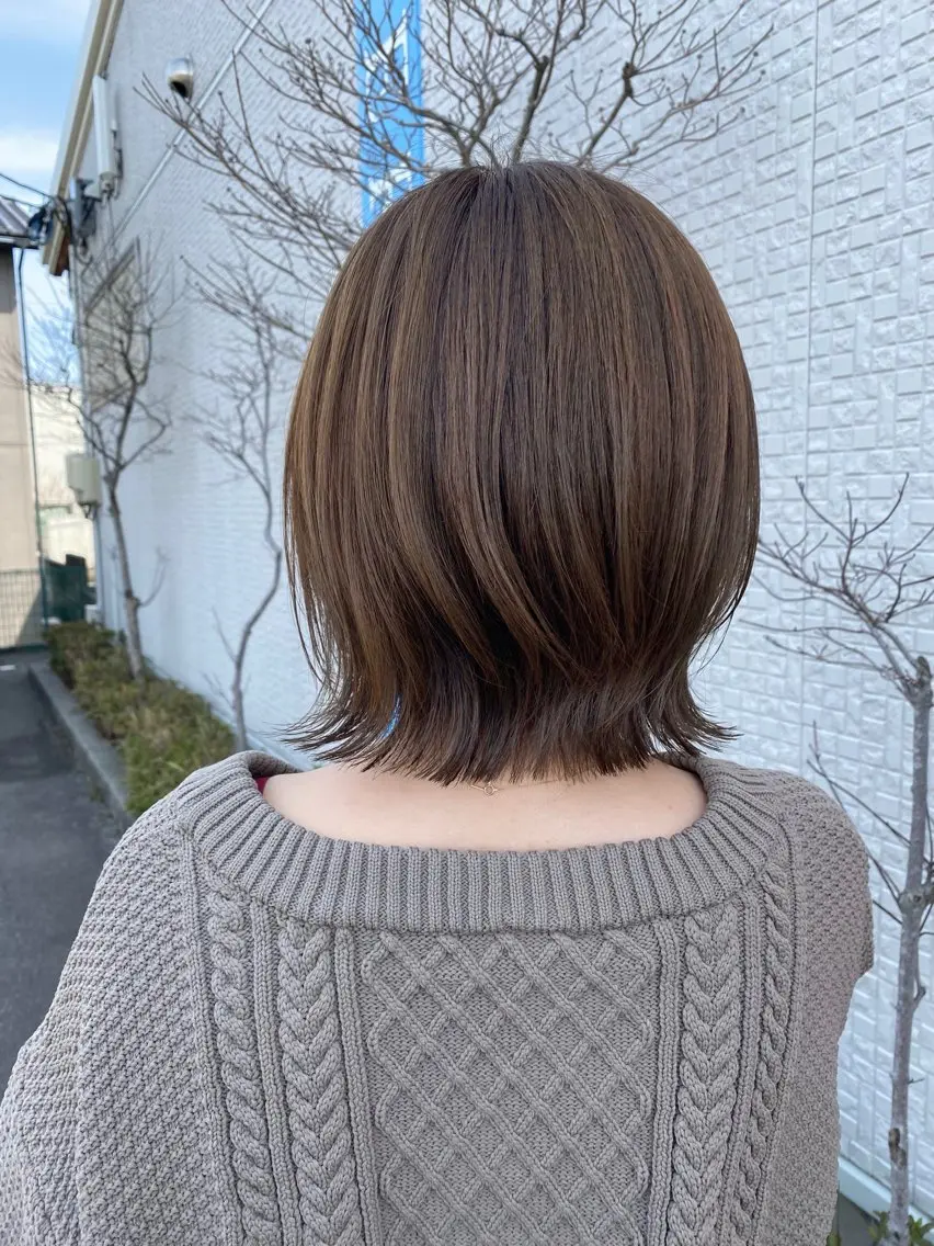 ショート カラー 小坂 麻綾のヘアスタイル