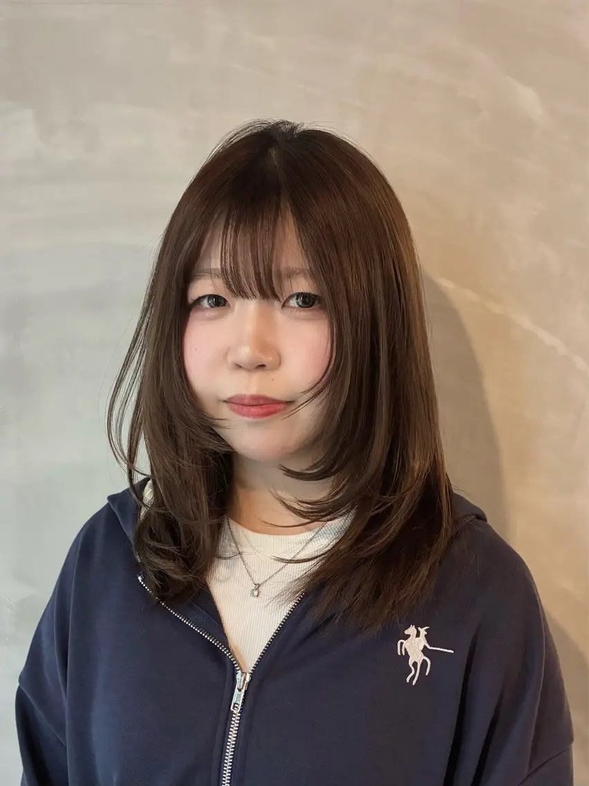 セミロング レイヤーカット 似合わせカット カット ヘアカラー トリートメント 「似合わせ/髪質改善 《ワタル》」のヘアスタイル