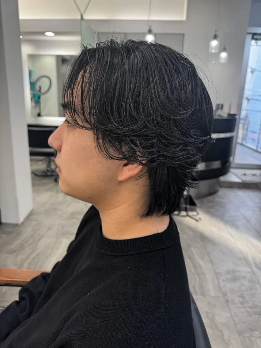 ヘアアレンジ メンズ フェザーパーマ メンズパーマ カット ウルフ、マッシュ パーマ特化のヘアスタイル