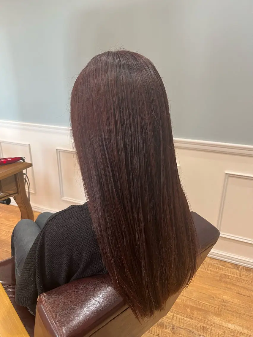 カラー レッドカラー ヘアカラー 小磯 美輝のヘアスタイル
