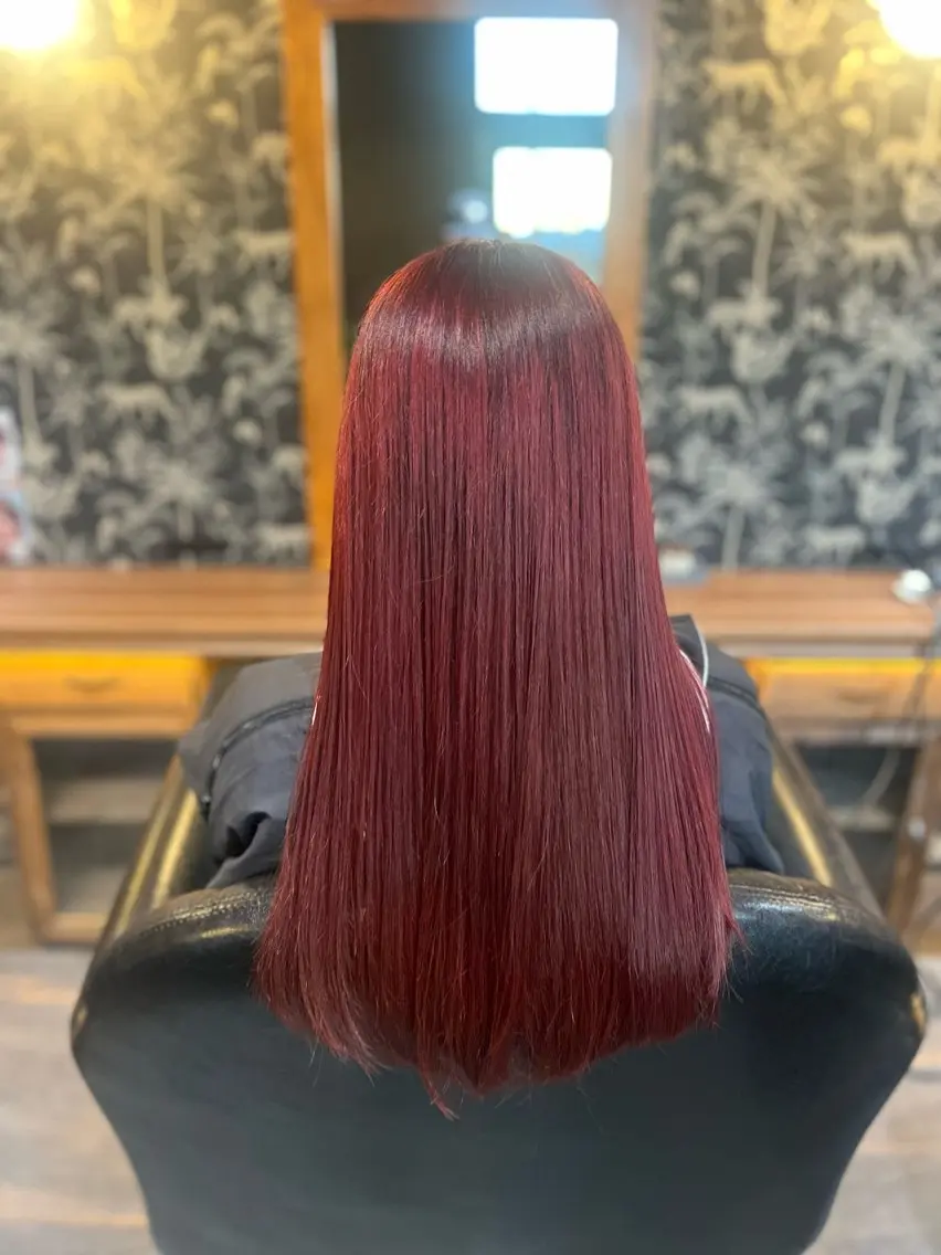 カラー レッドカラー 中川 花菜のヘアスタイル