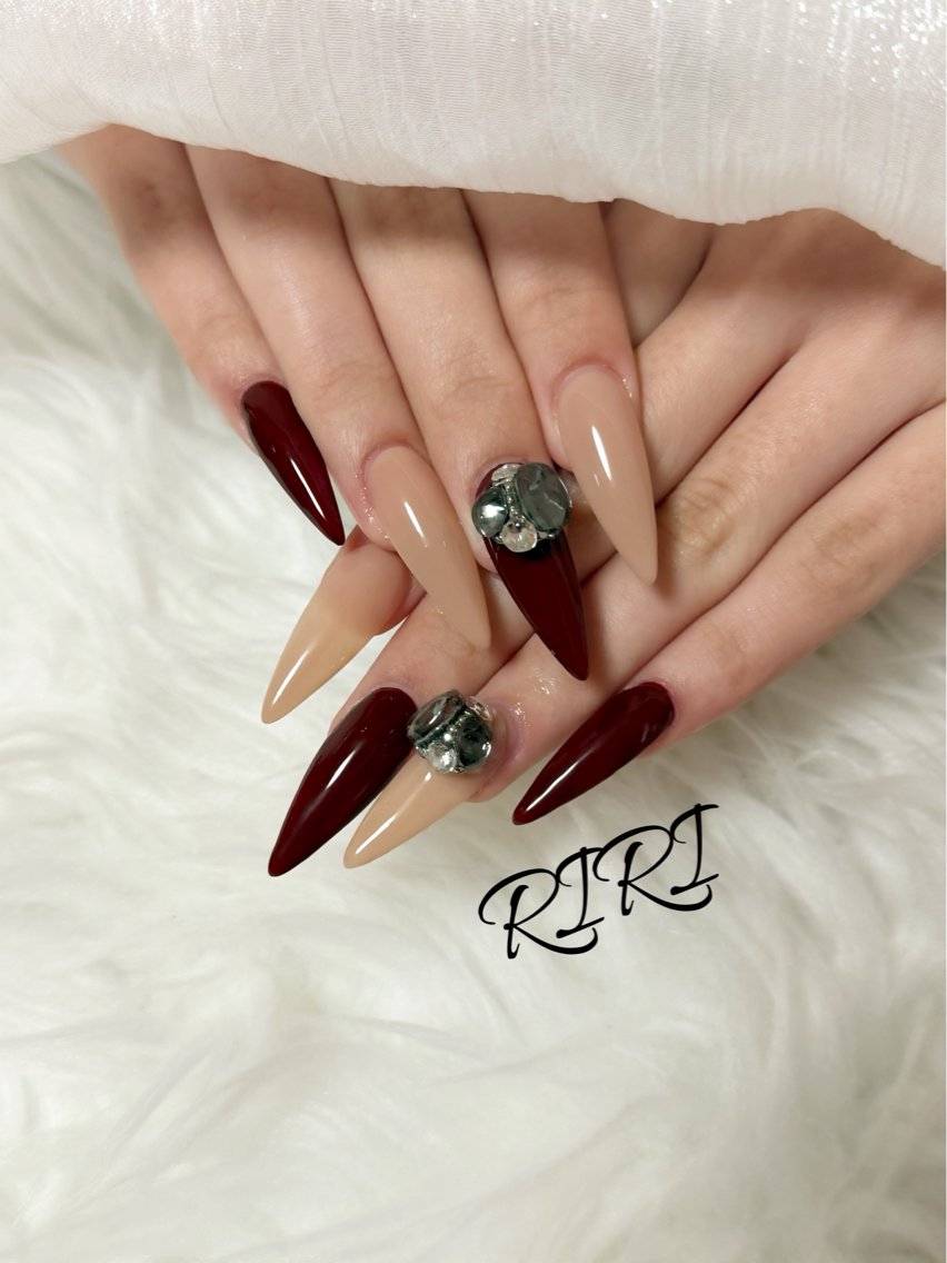 ネイル ボルドー ジェルネイル ロングネイル スカルプネイル シンプルネイル ハンドネイル riri オーナーのネイルデザイン
