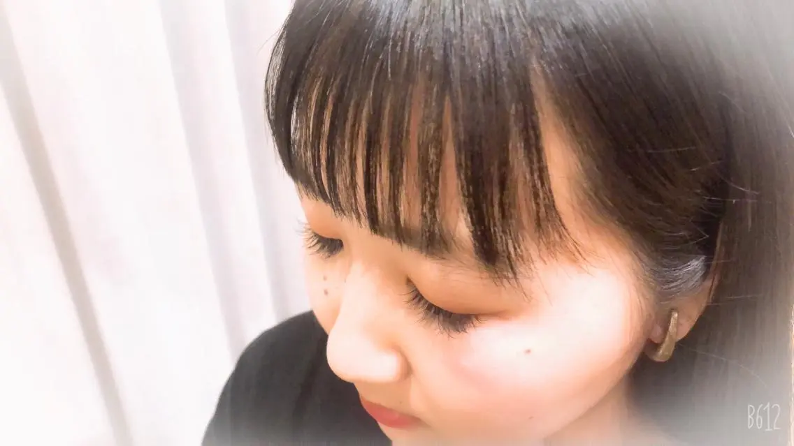 ミディアム あらい なつみのヘアスタイル