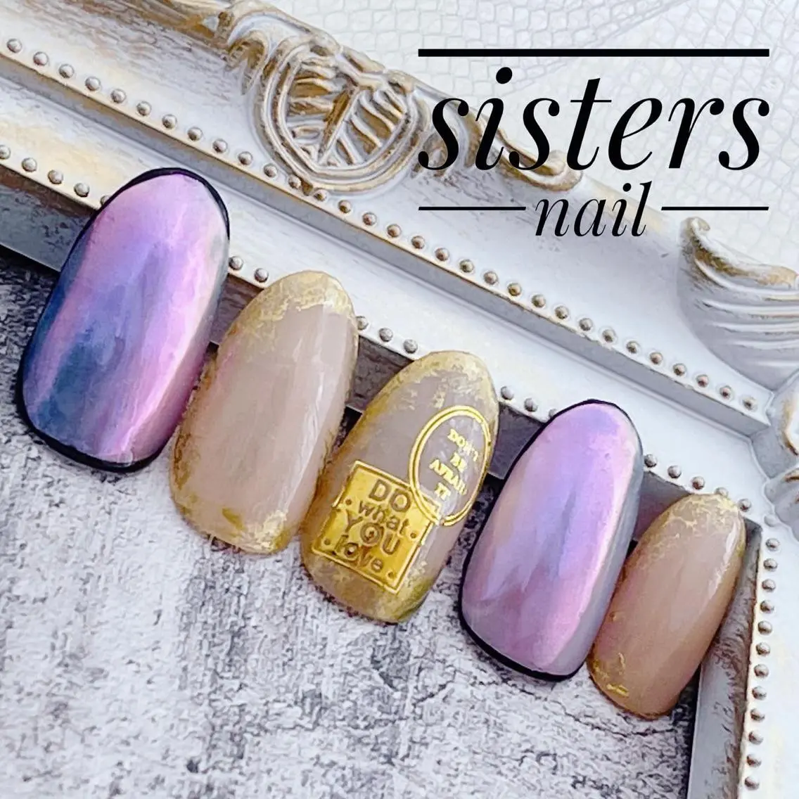 ネイル アートネイル ゴールド グラデーション ニュアンスネイル シンプルネイル sisters nail.fのネイルデザイン
