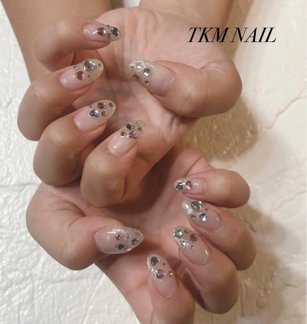 ネイル ゴージャス キラキラネイル 持ち込み ______ TKM  NAILのネイルデザイン
