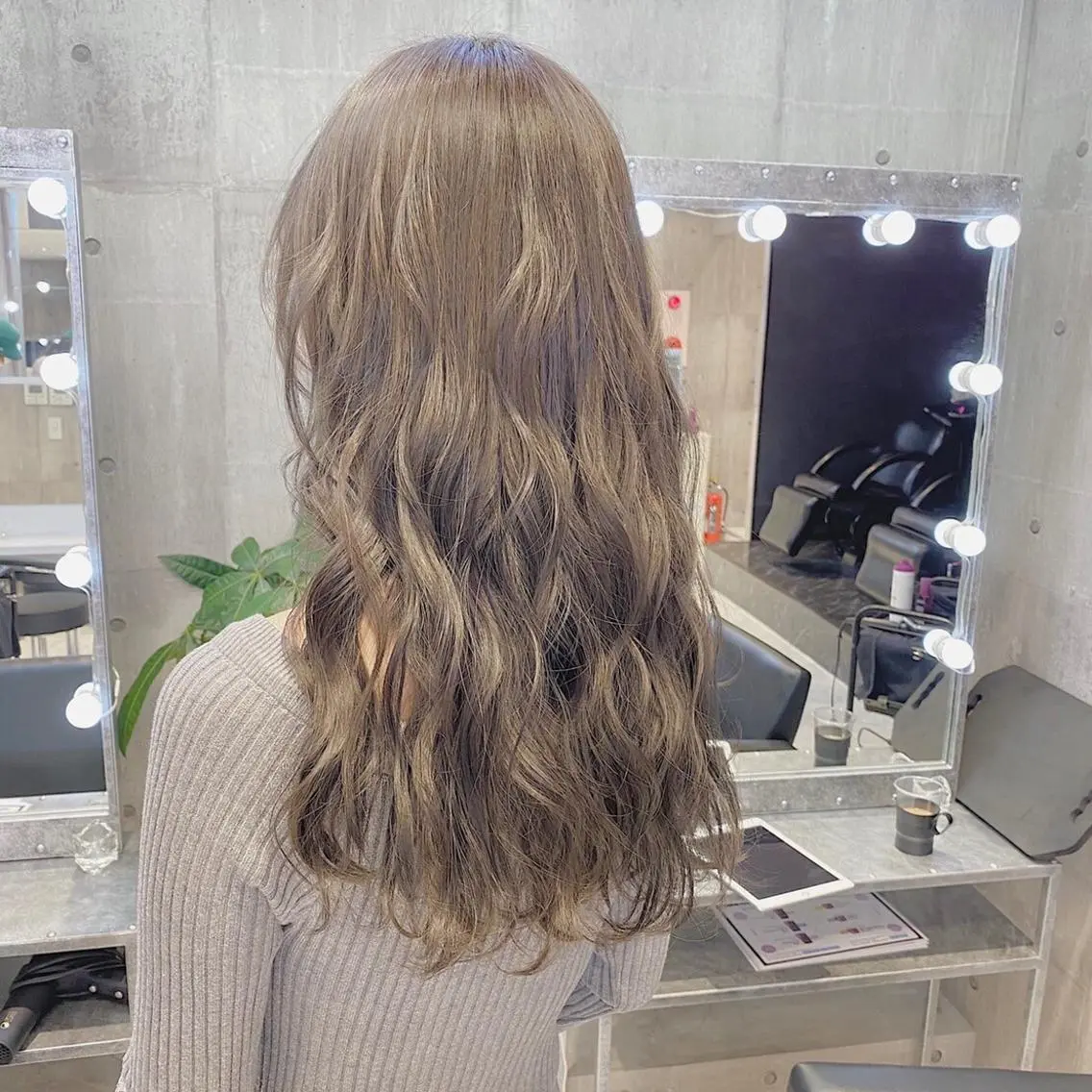 ロング カラー ヘアアレンジ メンズ キッズ ブリーチの髪様 MASATOのヘアスタイル