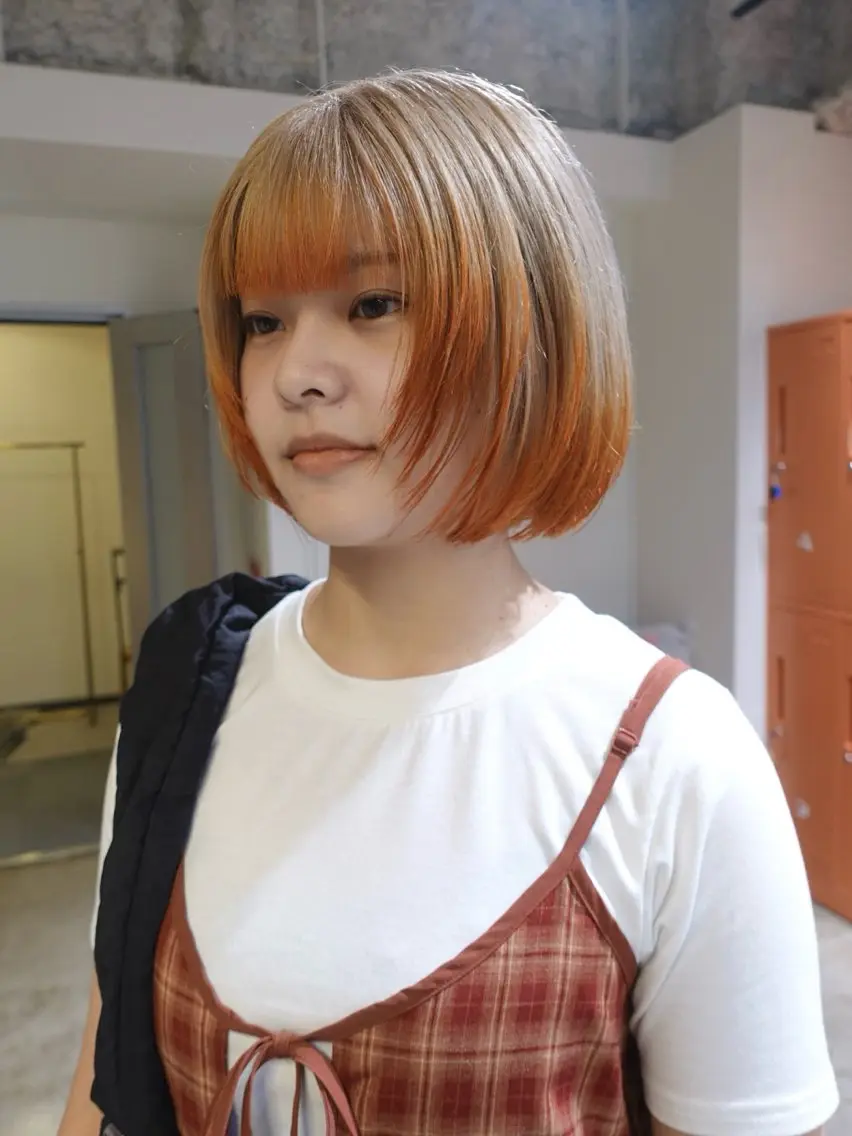 ショート カラー ボブレイヤー ベージュカラー オレンジ ホワイトベージュ ボブ カット ヘアカラー トリートメント さと ちはるのヘアスタイル
