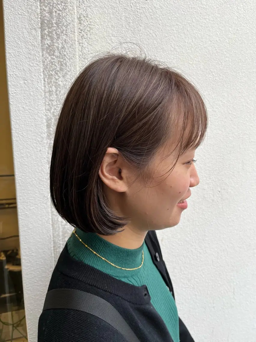 ショート ボブ 松岡 アユミ  berryのマツエク・マツパデザイン