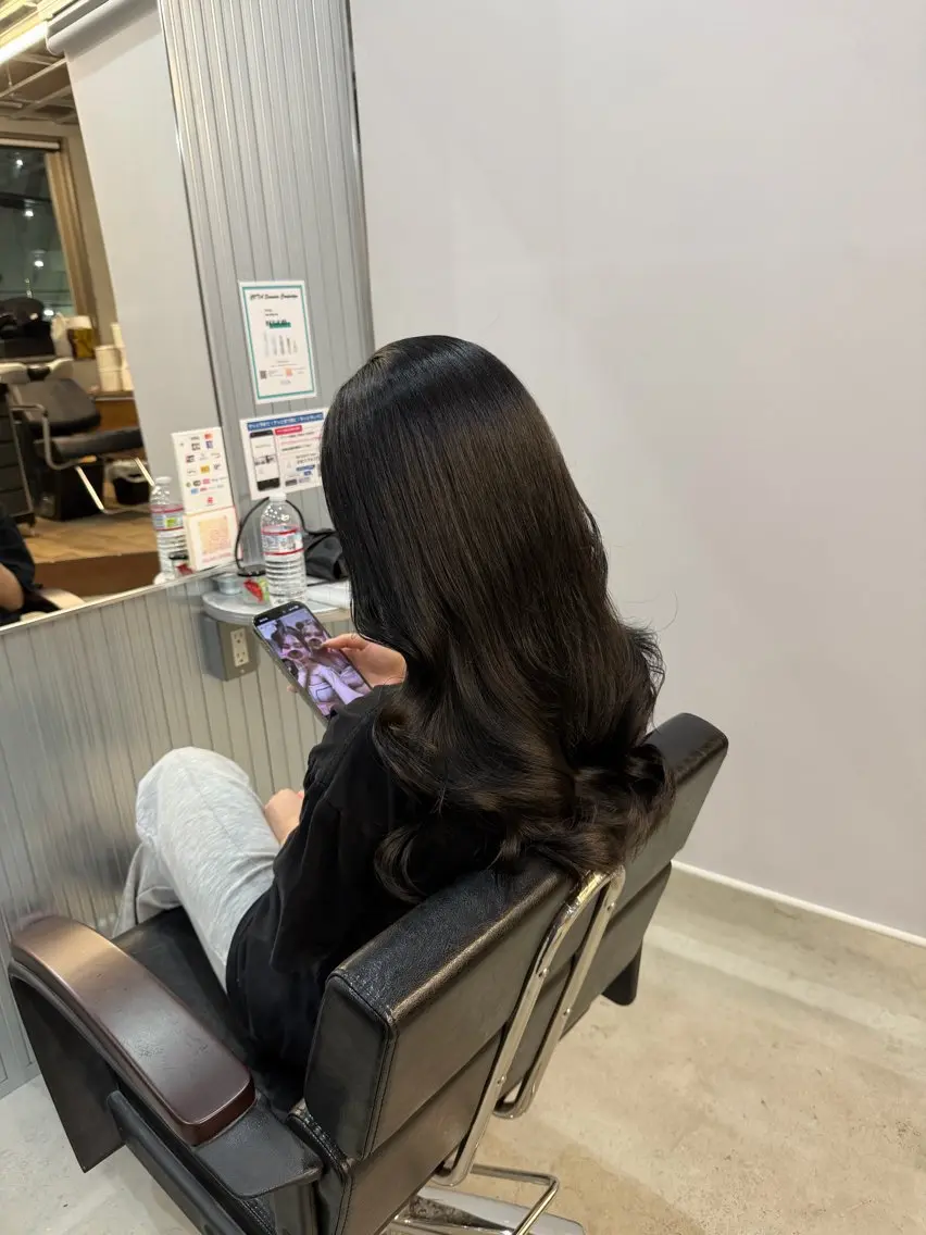 ロング カラー グレージュ カット ヘアカラー トリートメント ヘッドスパ ✂︎SAITOU AKIRA✂︎のヘアスタイル
