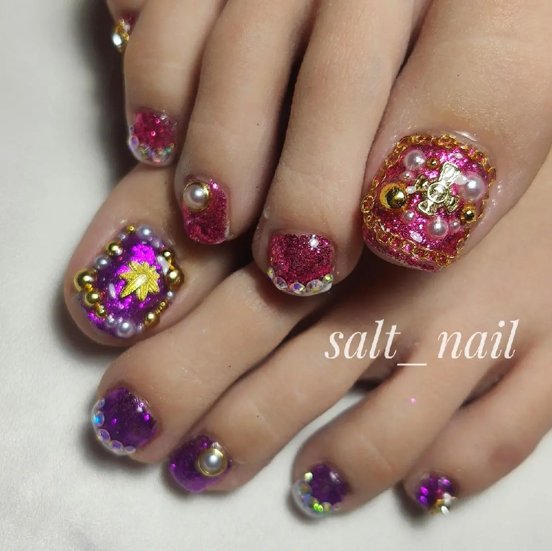 ネイル ラメ(グリッター) フットネイル 個人サロン saltnailのネイルデザイン