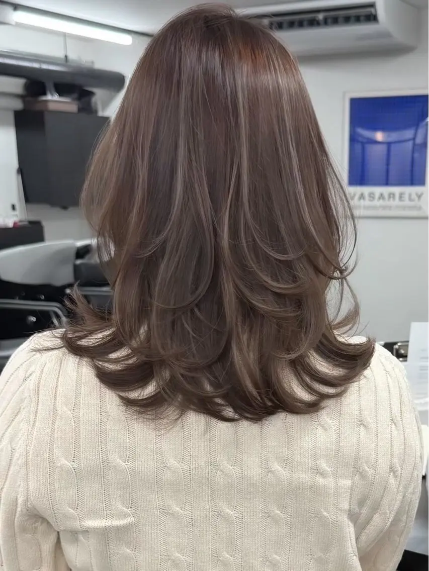 セミロング カラー ヘアカラー 艶髪透明感カラー / まあやのヘアスタイル