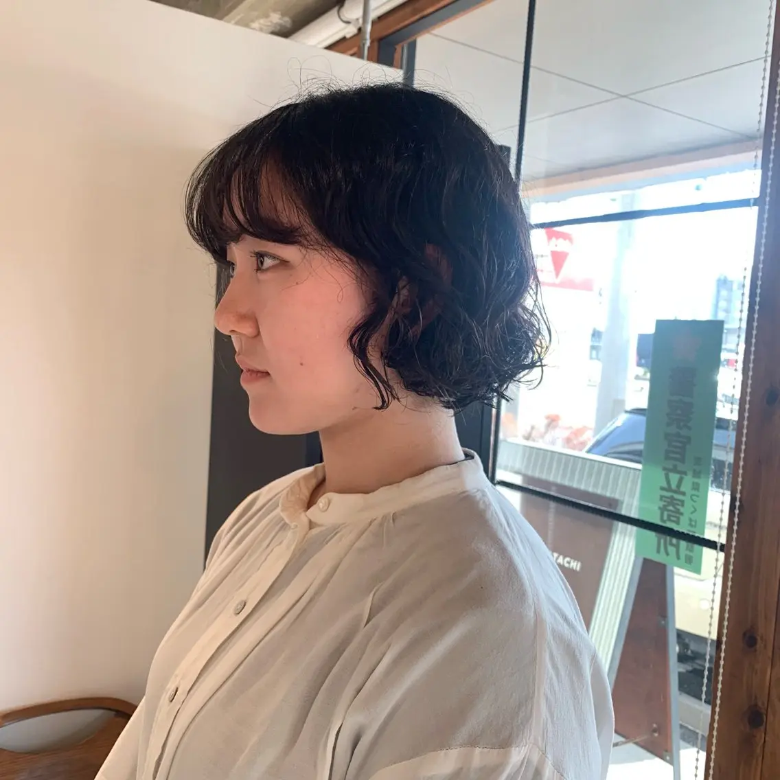 パーマ コウノス マサコのヘアスタイル