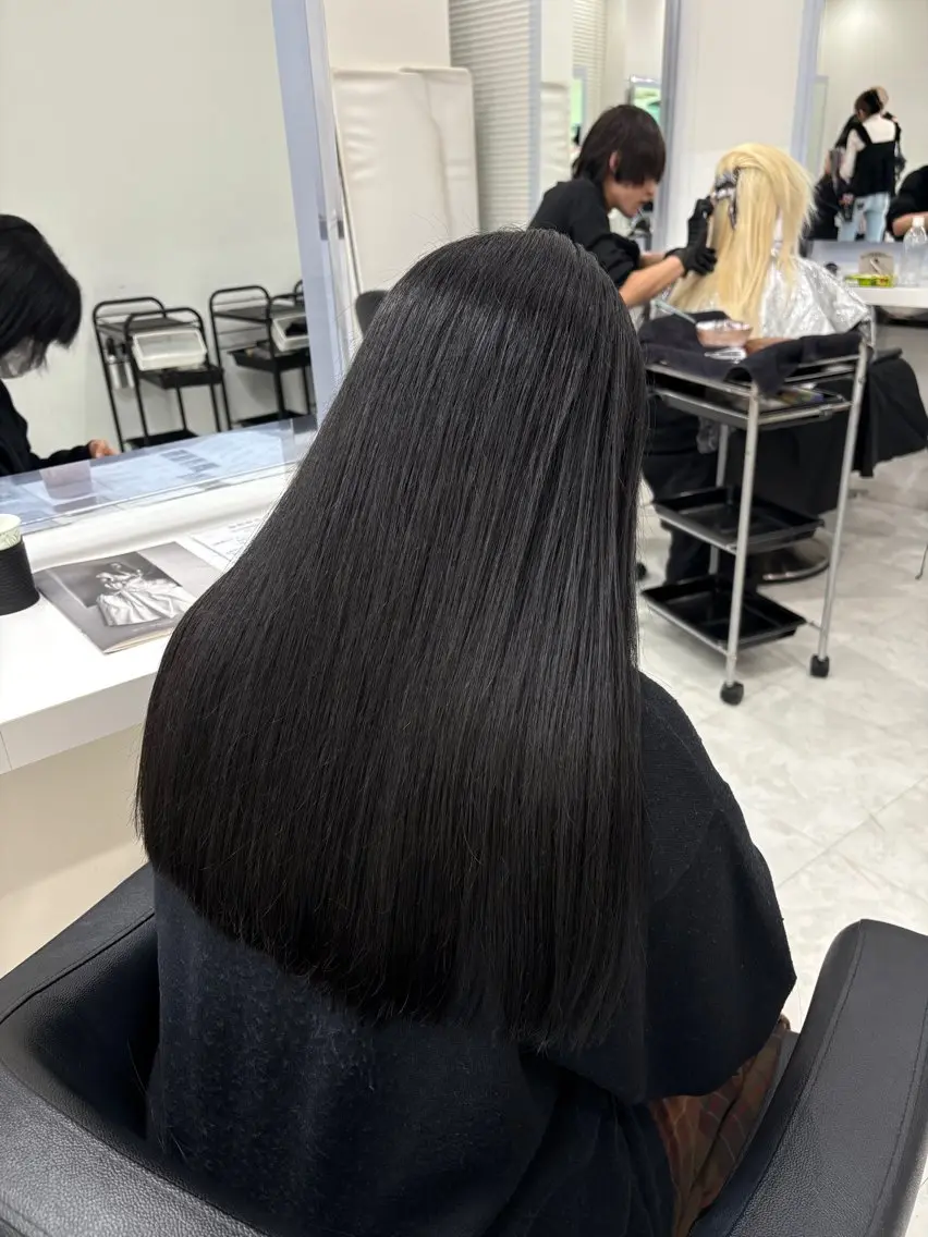 ロング カラー ヘアカラー 野口 楓華のヘアスタイル