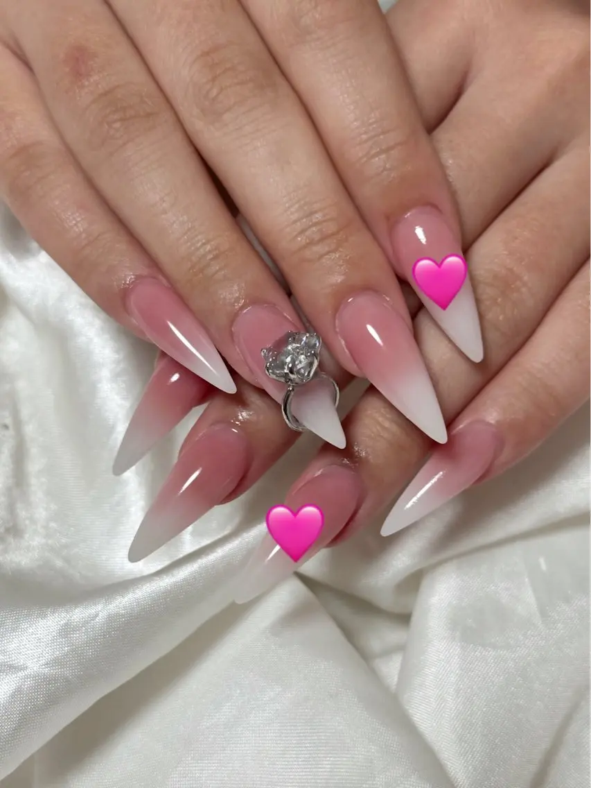 ネイル ジェルネイル ロングネイル スカルプネイル シンプルネイル 冬ネイル ハンドネイル riri オーナーのネイルデザイン