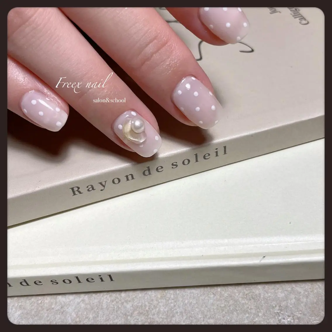 ネイル ドット ハンドネイル ハンドケア freex nail /ニュアンス/個性派のネイルデザイン