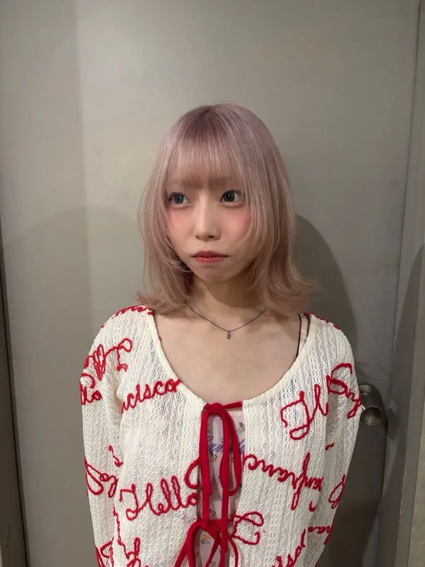 ミディアム カット ヘアカラー ブリーチ/ハイトーン 👾そな👾のヘアスタイル