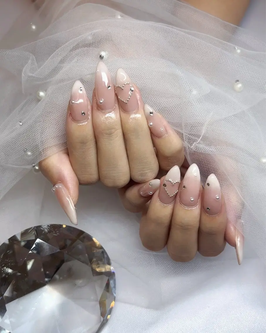 ネイル ハンドネイル momoka / Betty Nailのネイルデザイン