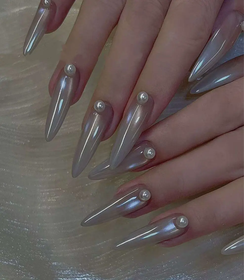 ネイル オーロラネイル フラワーネイル フットネイル フレンチネイル ジェルネイル ハンドネイル BabyYouMi nailのネイルデザイン
