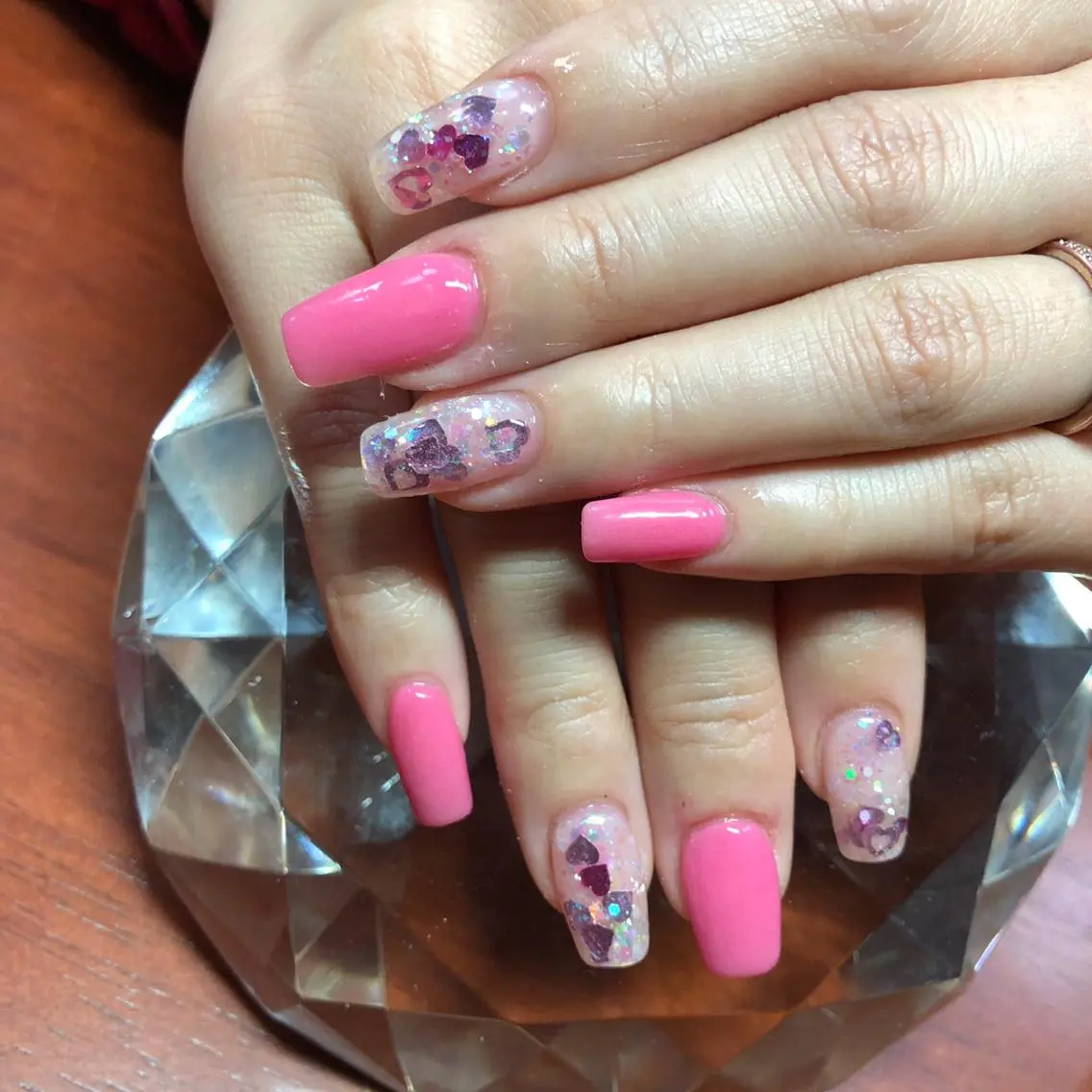 ミディアム ネイル ハンドネイル 《LB》ラブリエ Nail&eyeのマツエク・マツパデザイン