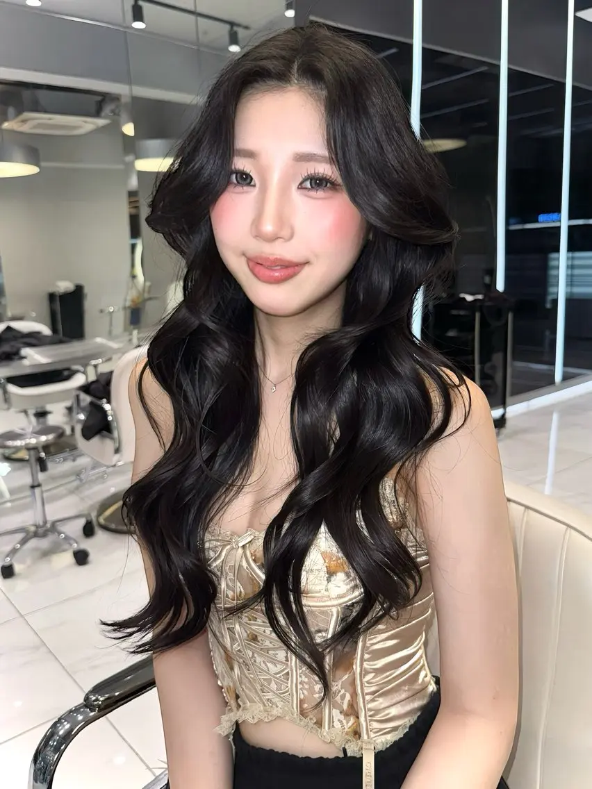 ロング カラー カット ヘアカラー トリートメント みうる🎀透明感艶髪 🫧レイヤーカットのヘアスタイル