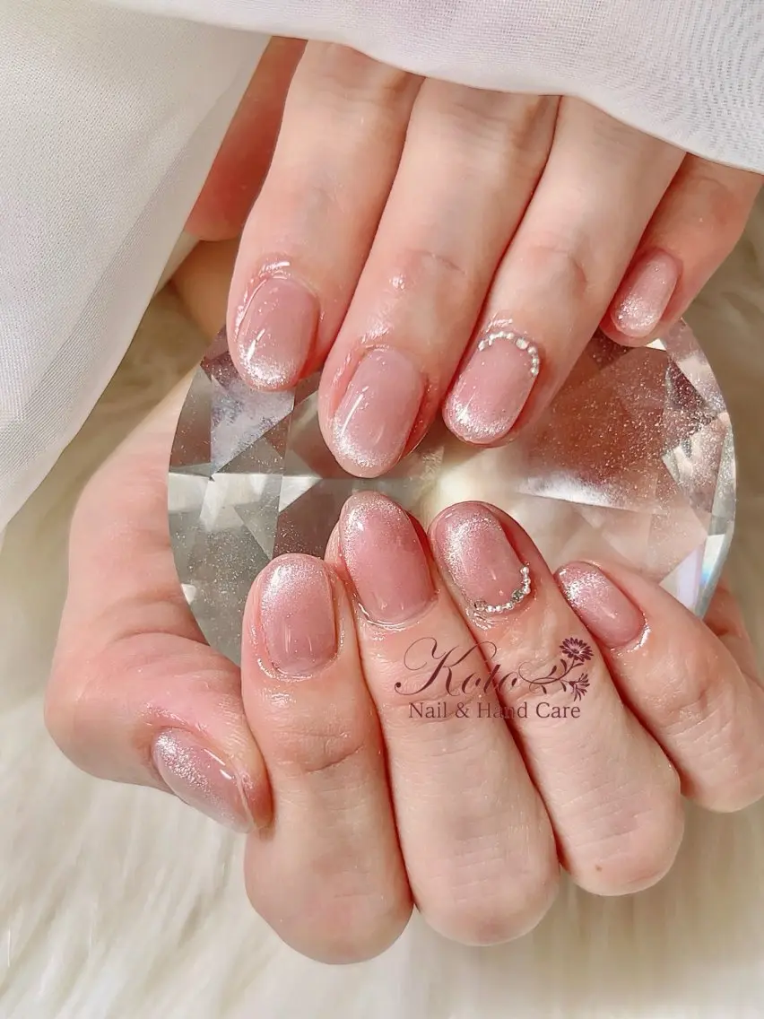 ネイル 長さ出し ジェルネイル 持ち込み ニュアンスネイル 赤色 ハンドネイル Nail Salon KOTOのネイルデザイン