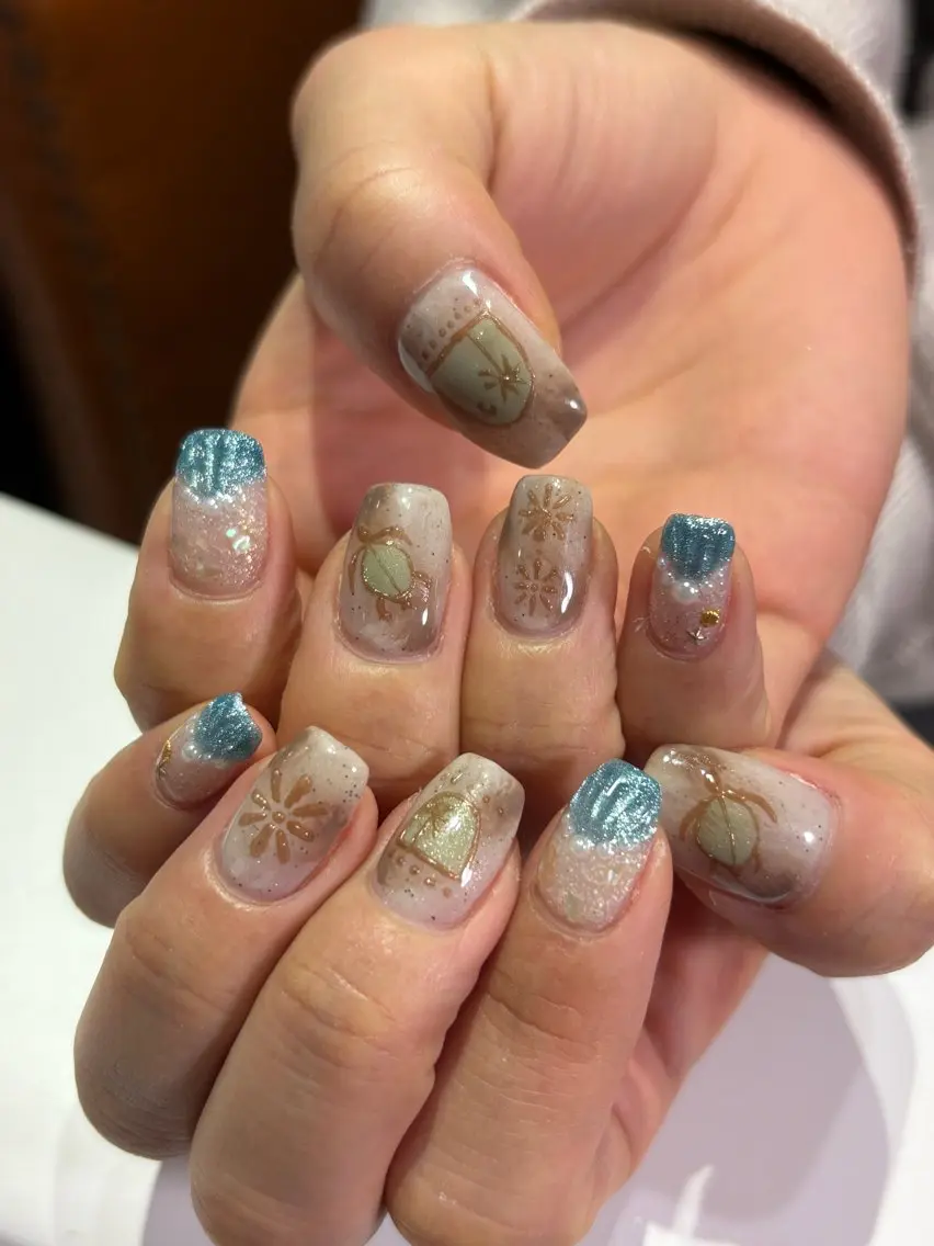ネイル アートネイル ミラーネイル ハンドネイル 佐藤 渚紗のネイルデザイン