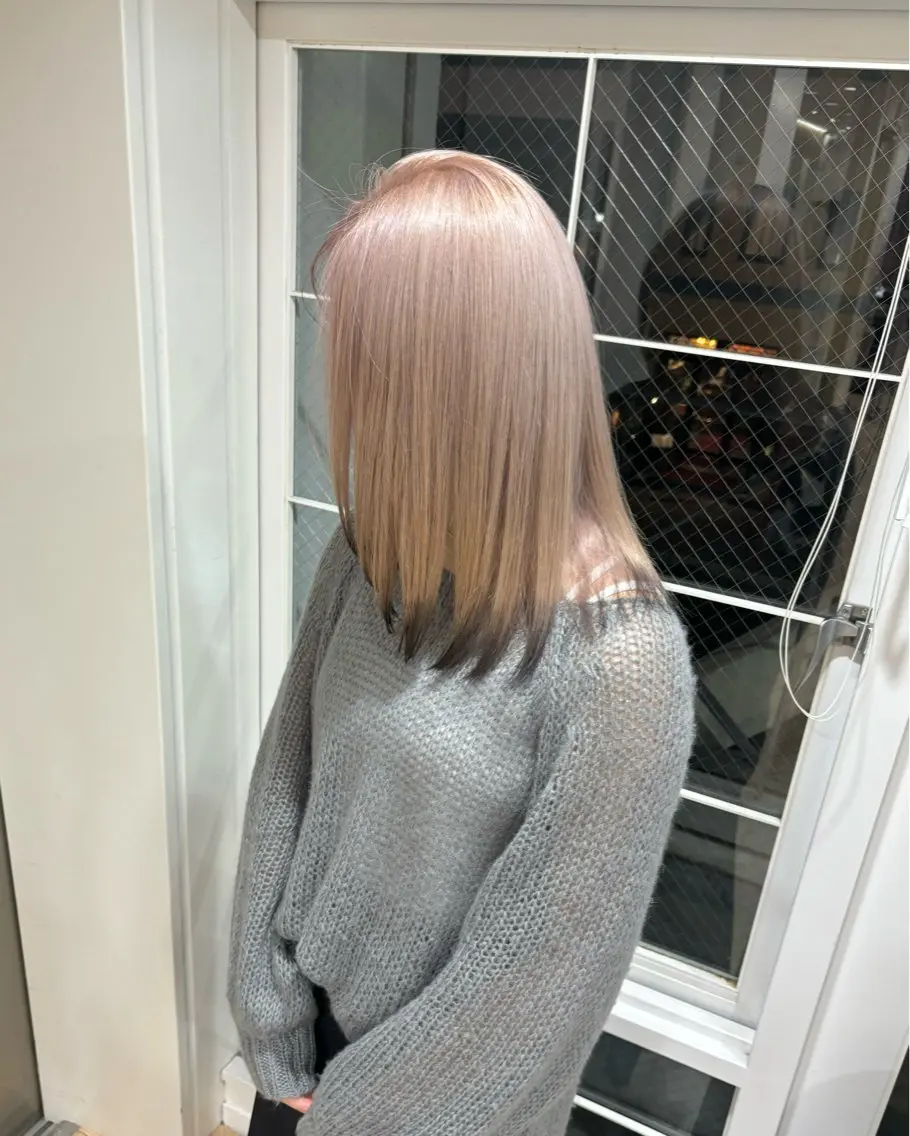 セミロング レイヤーカット 片桐 大介のヘアスタイル