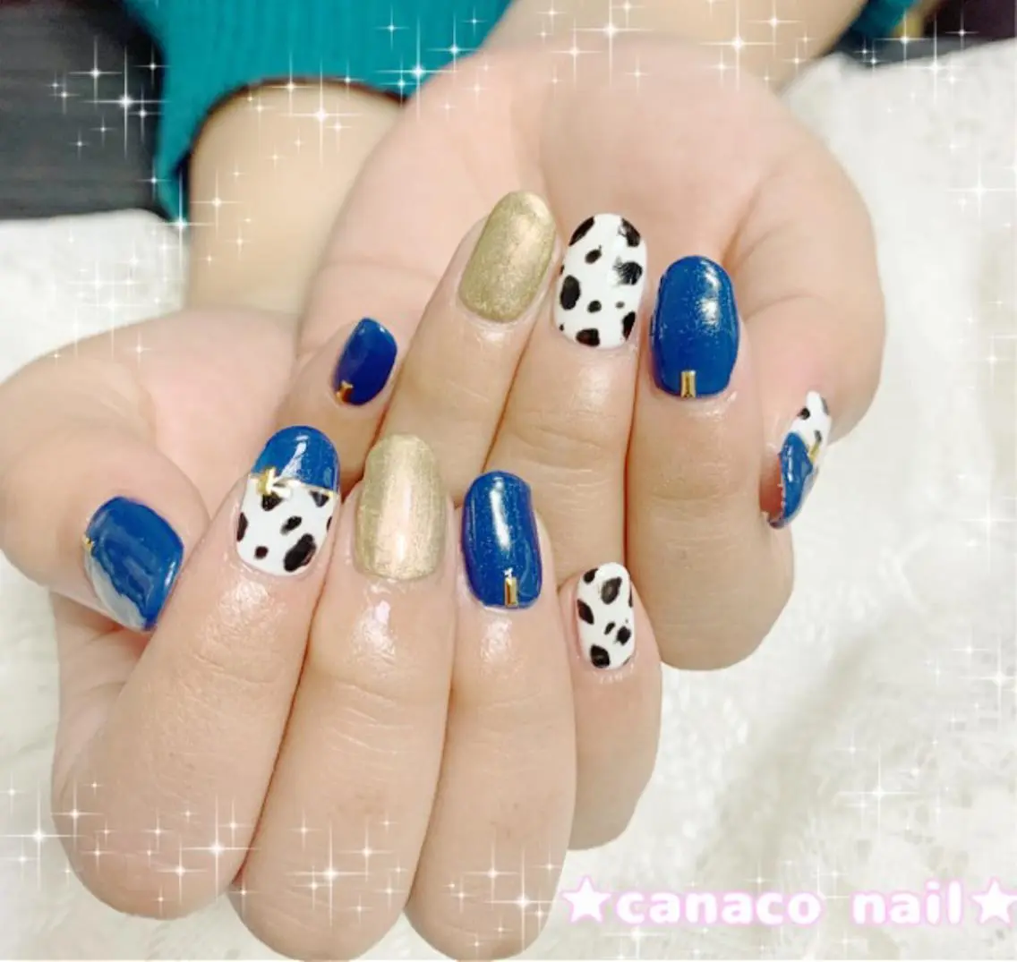 ネイル アニマル柄 アートネイル ブルー ジェルネイル パラジェル ハンドネイル ハンドケア ベテランネイル cnc nailのネイルデザイン