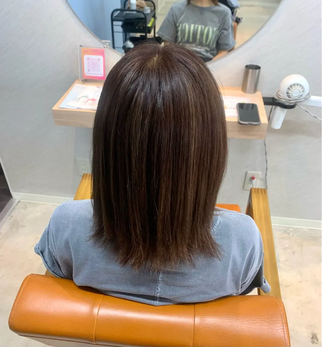 ミディアム カラー ハイライトカラー ハイライト 山崎 美羽のヘアスタイル