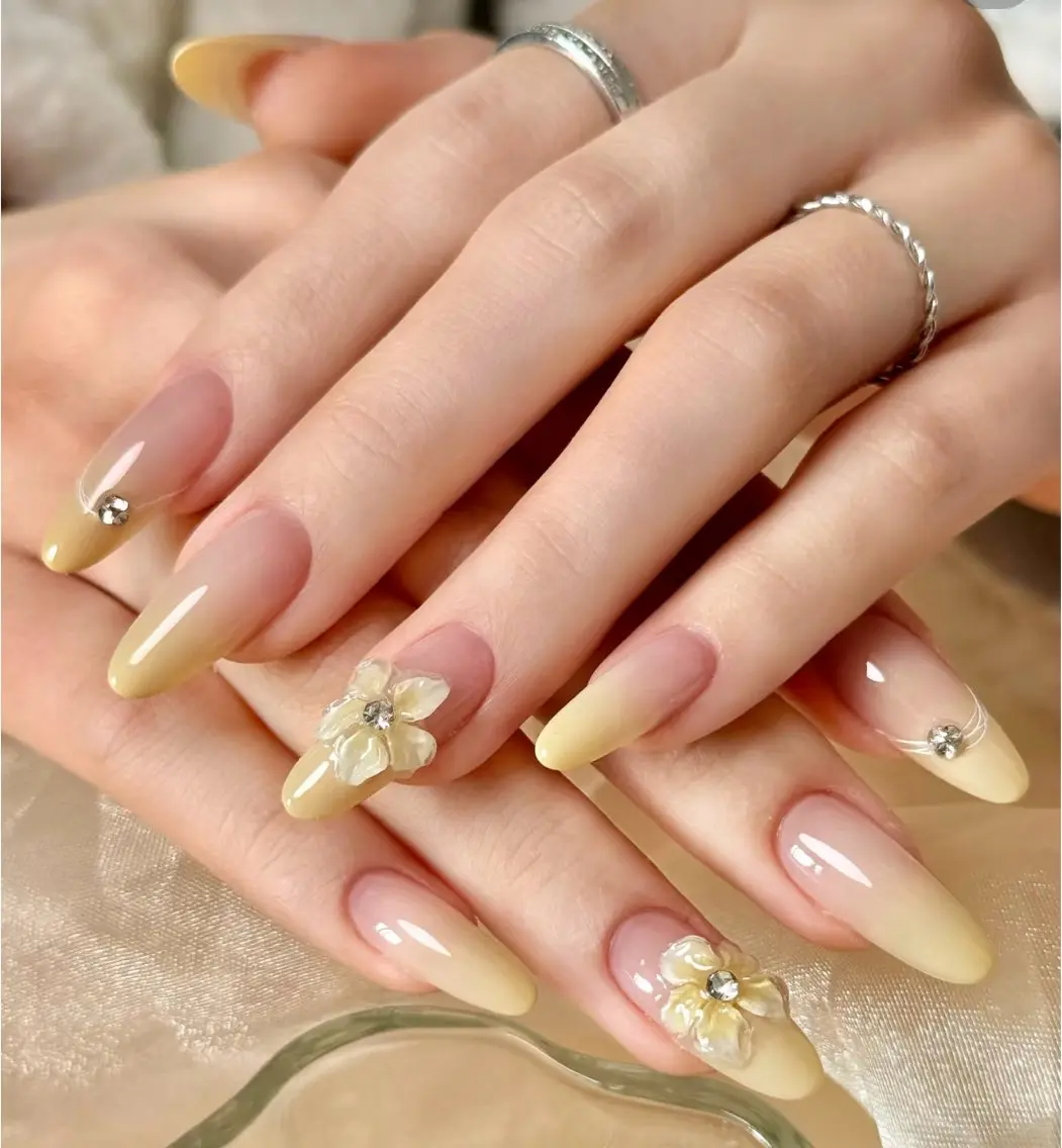 ネイル ハンドネイル Dione Nail きよみのネイルデザイン