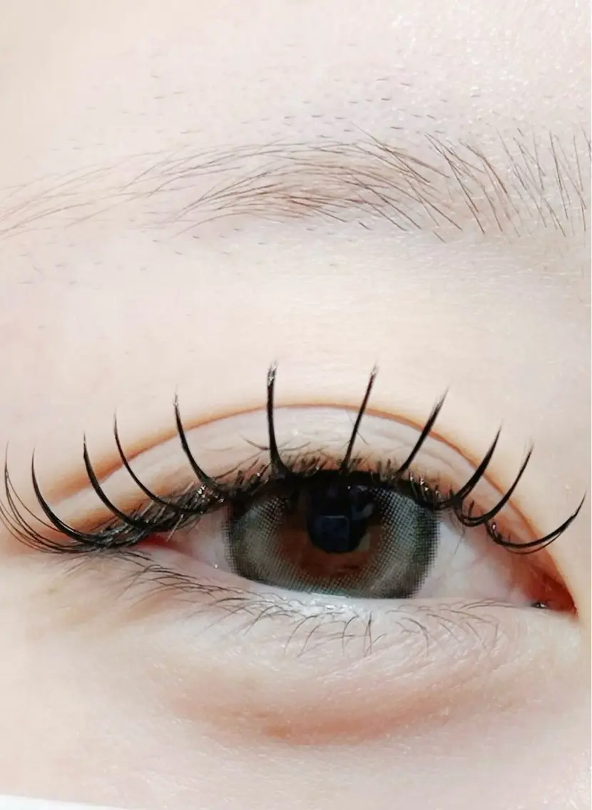 マツエク・マツパ フラットラッシュ bloom lash 丸山恵梨のマツエク・マツパデザイン