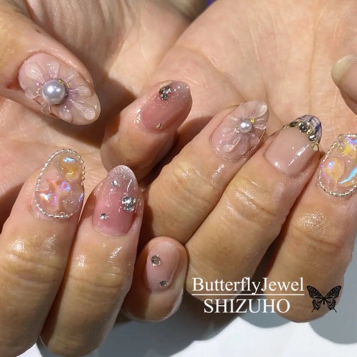 ネイル ピンク Butterfly Jewel本店のマツエク・マツパデザイン