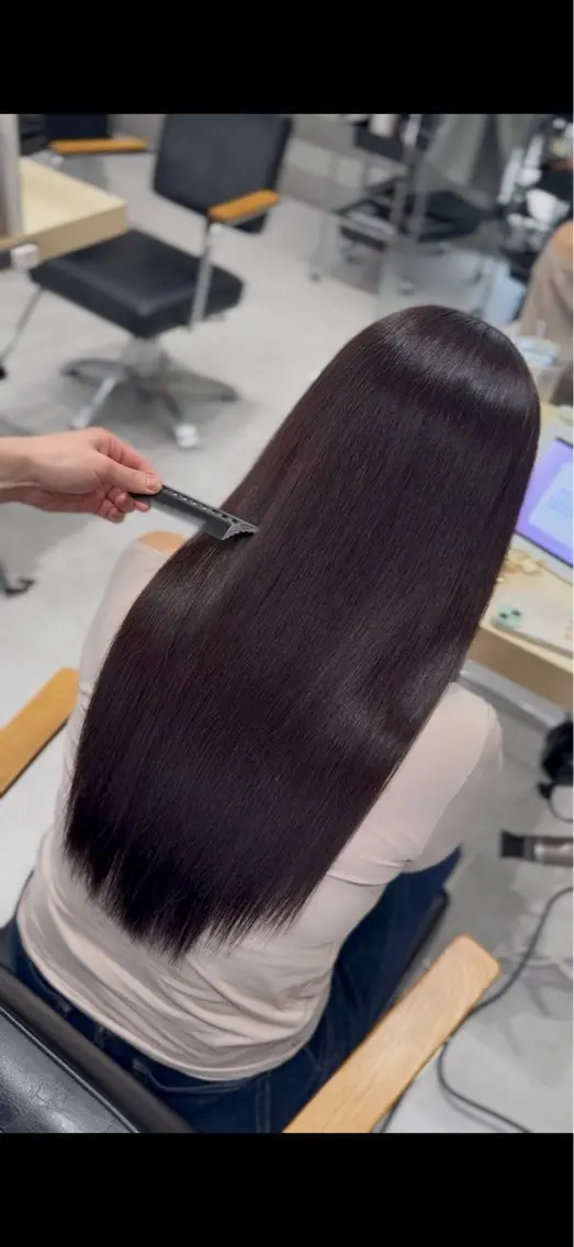 ロング 縮毛矯正 信山 怜生のヘアスタイル