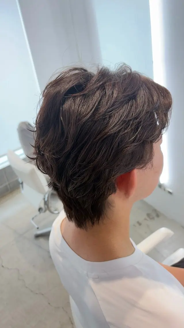 メンズ フェザーパーマ メンズパーマ 透明感🫶🏻今出 祐樹👍🏻のヘアスタイル