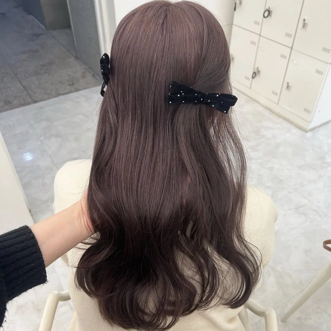 ロング ヘアカラー トリートメント 淡色ラベンダー♡ ニーナ🎀🦙のヘアスタイル