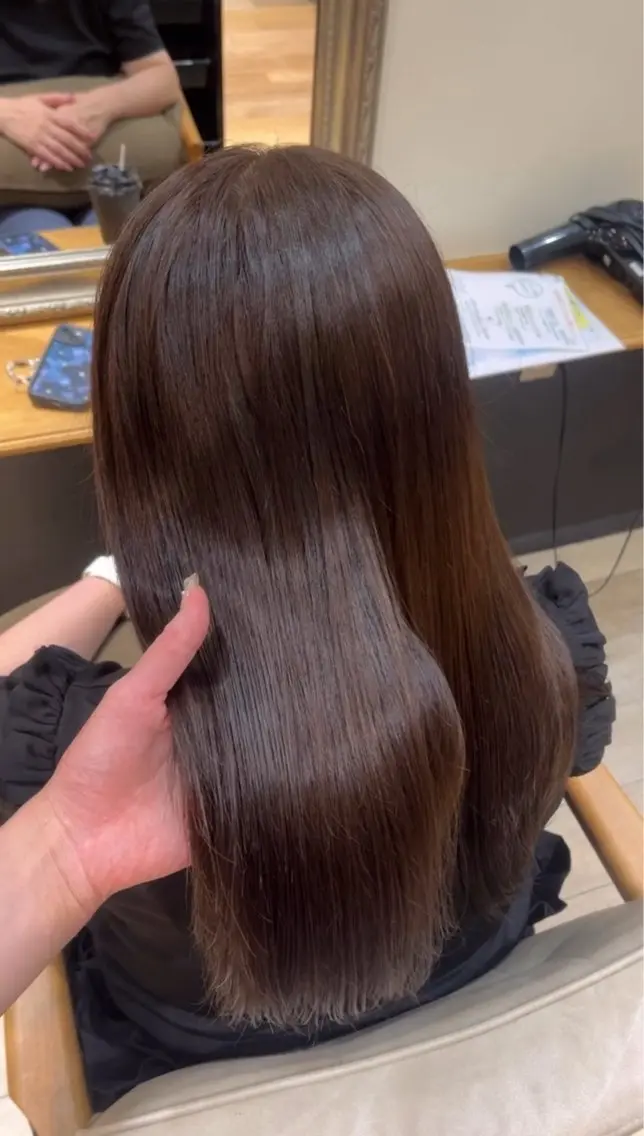 セミロング みゆ/ カラーリスト🎀のヘアスタイル