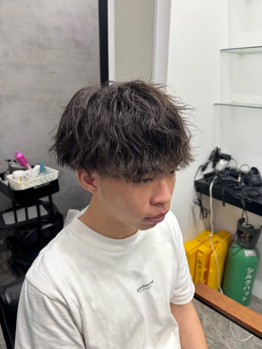 パーマ メンズ カット パーマ ウルフ、マッシュ パーマ特化のヘアスタイル