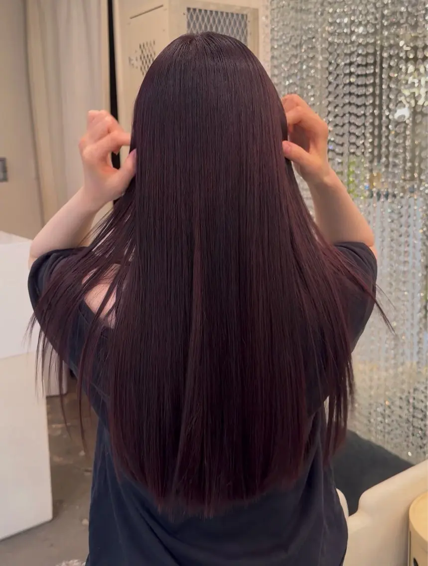 カラー ヘアカラー トリートメント ピエドプール NINAのヘアスタイル
