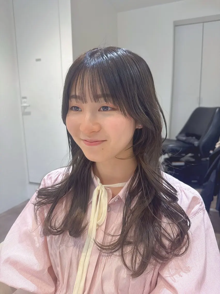 ロング カラー 透明感カラー グレージュ カーキグレージュ オリーブカラー カット ヘアカラー トリートメント 💎透明感カラー特化 💎TAISEIのヘアスタイル