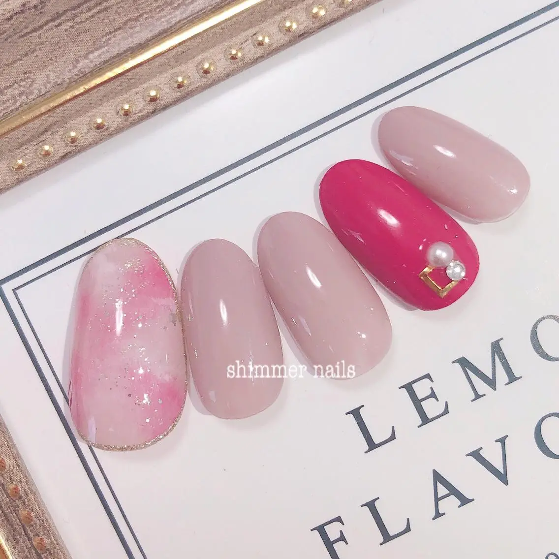 ネイル ピンク フットネイル shimmer nailsのネイルデザイン