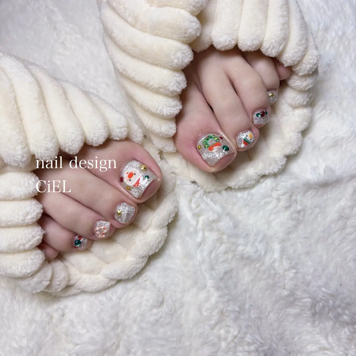 ネイル アートネイル フットネイル 冬ネイル クリスマス フットネイル CiEL Maikoのネイルデザイン