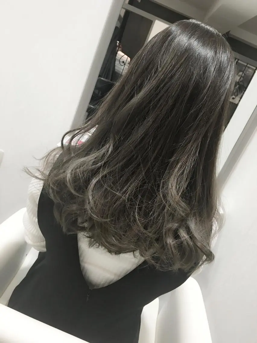 カット＋透明感ヘアカラー＋炭酸スパの写真