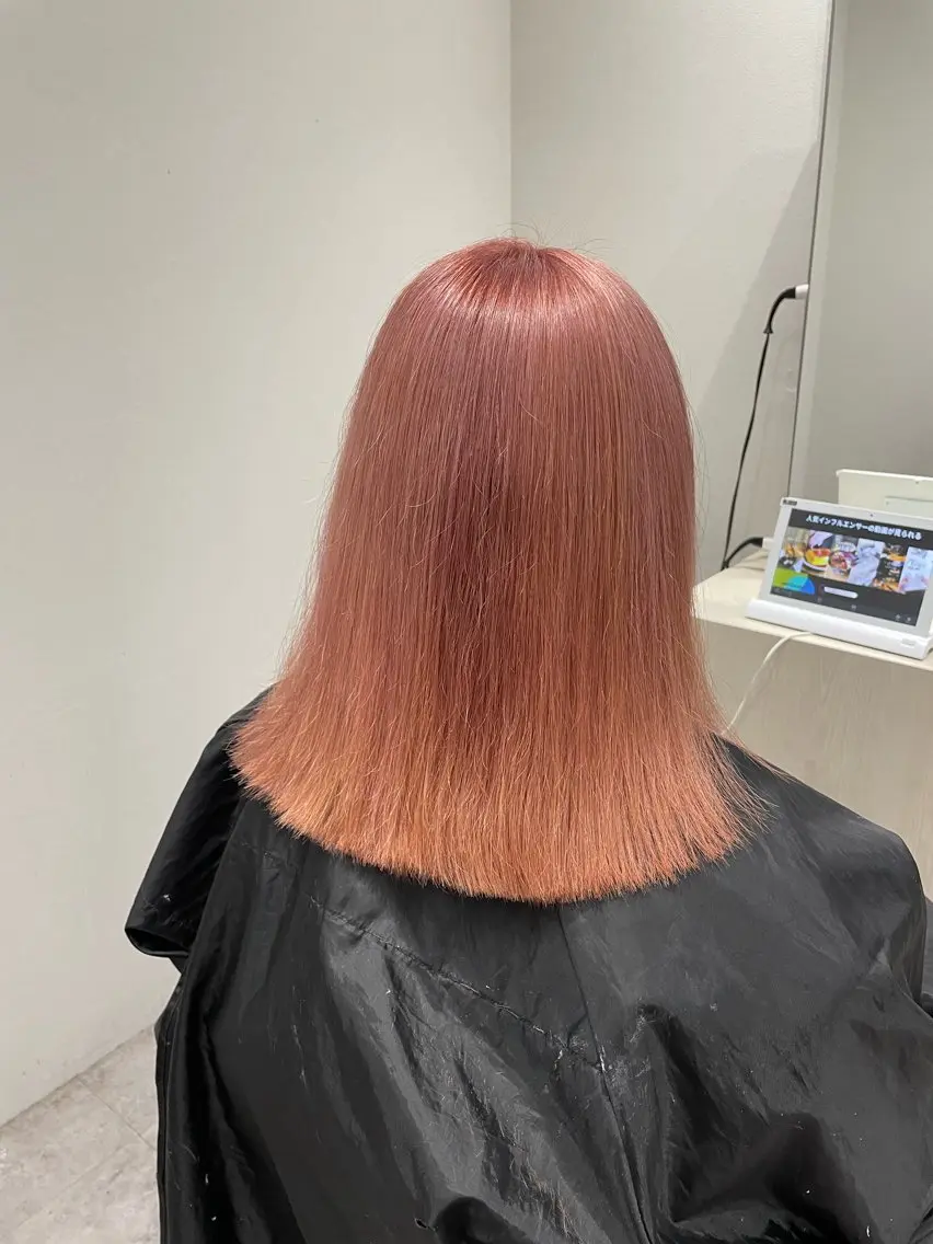 セミロング ヘアカラー ♡透明感/艶カラー/ M a I ♡のヘアスタイル