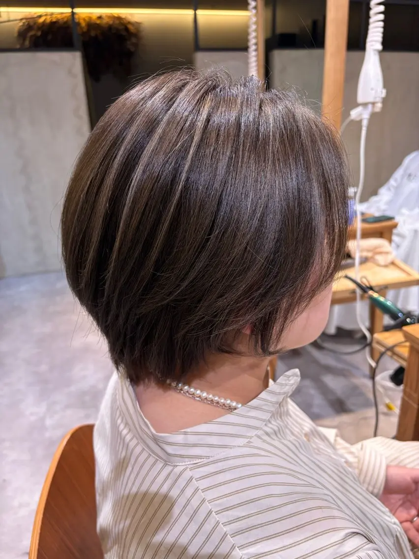 ショート カット 荒金 昴のヘアスタイル
