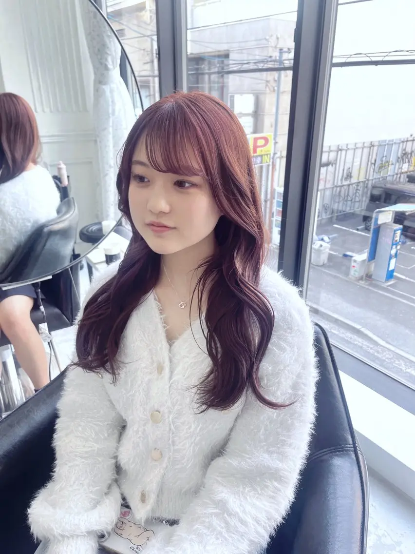 ロング MaisonHALU さくらのヘアスタイル