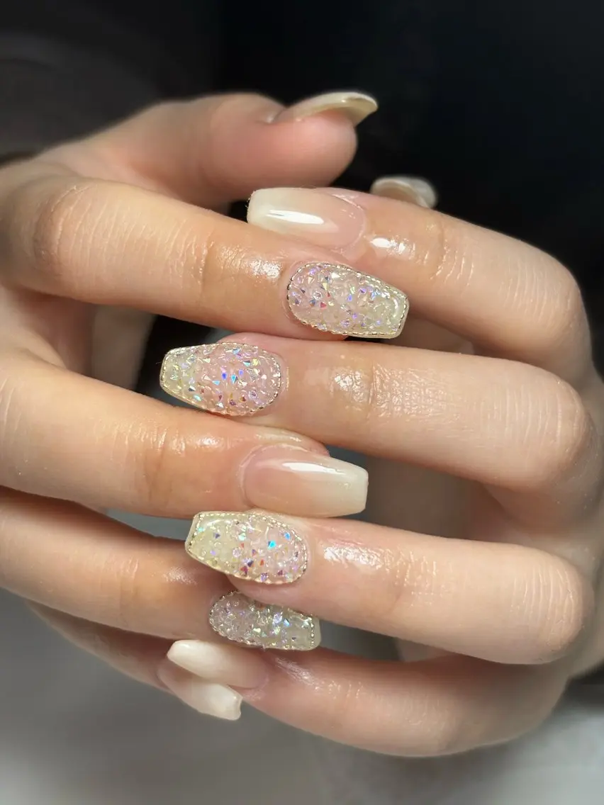 ネイル ハンドネイル フットネイル ✴︎ Delightのネイルデザイン