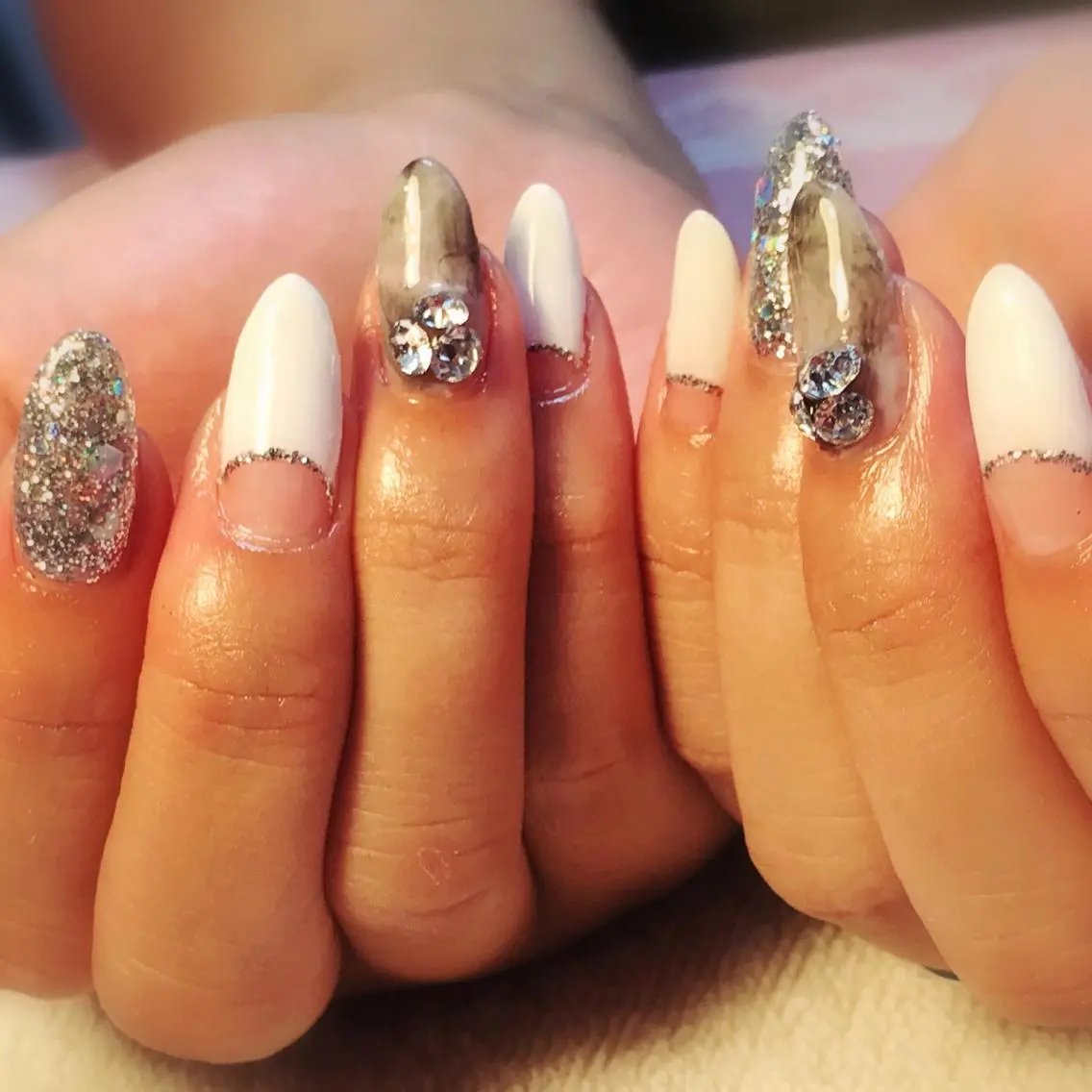 ネイル フレンチネイル 大理石ネイル(マーブル) ニュアンスネイル ストーンネイル Era nailのネイルデザイン