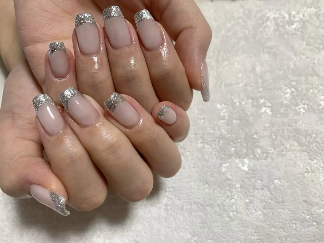 ネイル フレンチネイル ジェルネイル キラキラネイル 韓国ネイル メンズネイル kiki nail たまプラーザのネイルデザイン