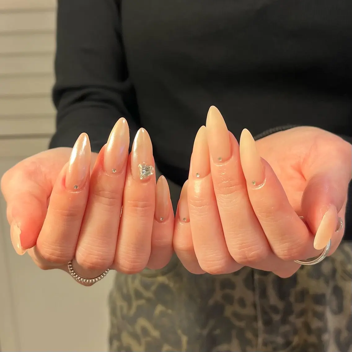 ネイル ハンドネイル フットネイル neroria nailのネイルデザイン