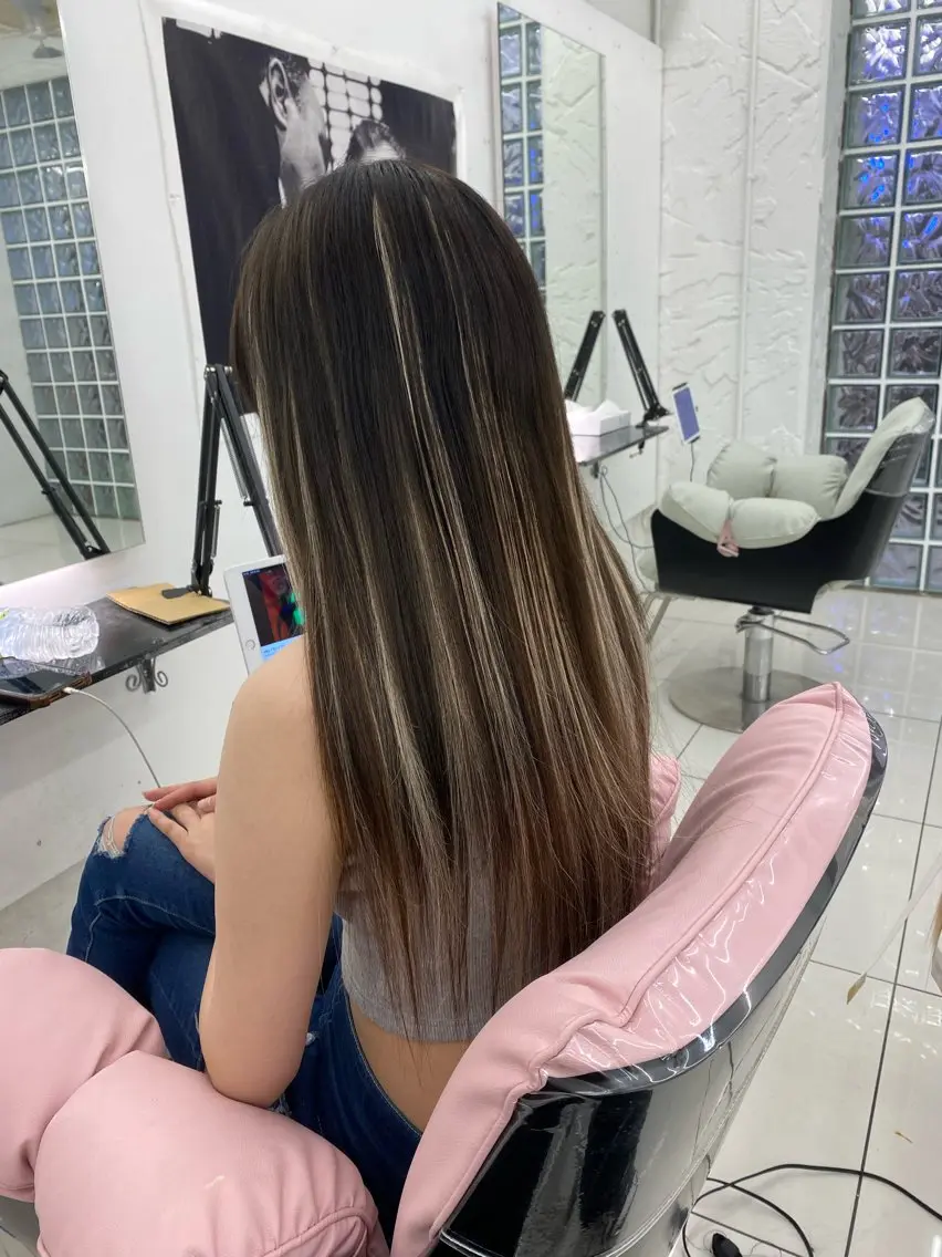 ロング エクステ 中村 海星のヘアスタイル